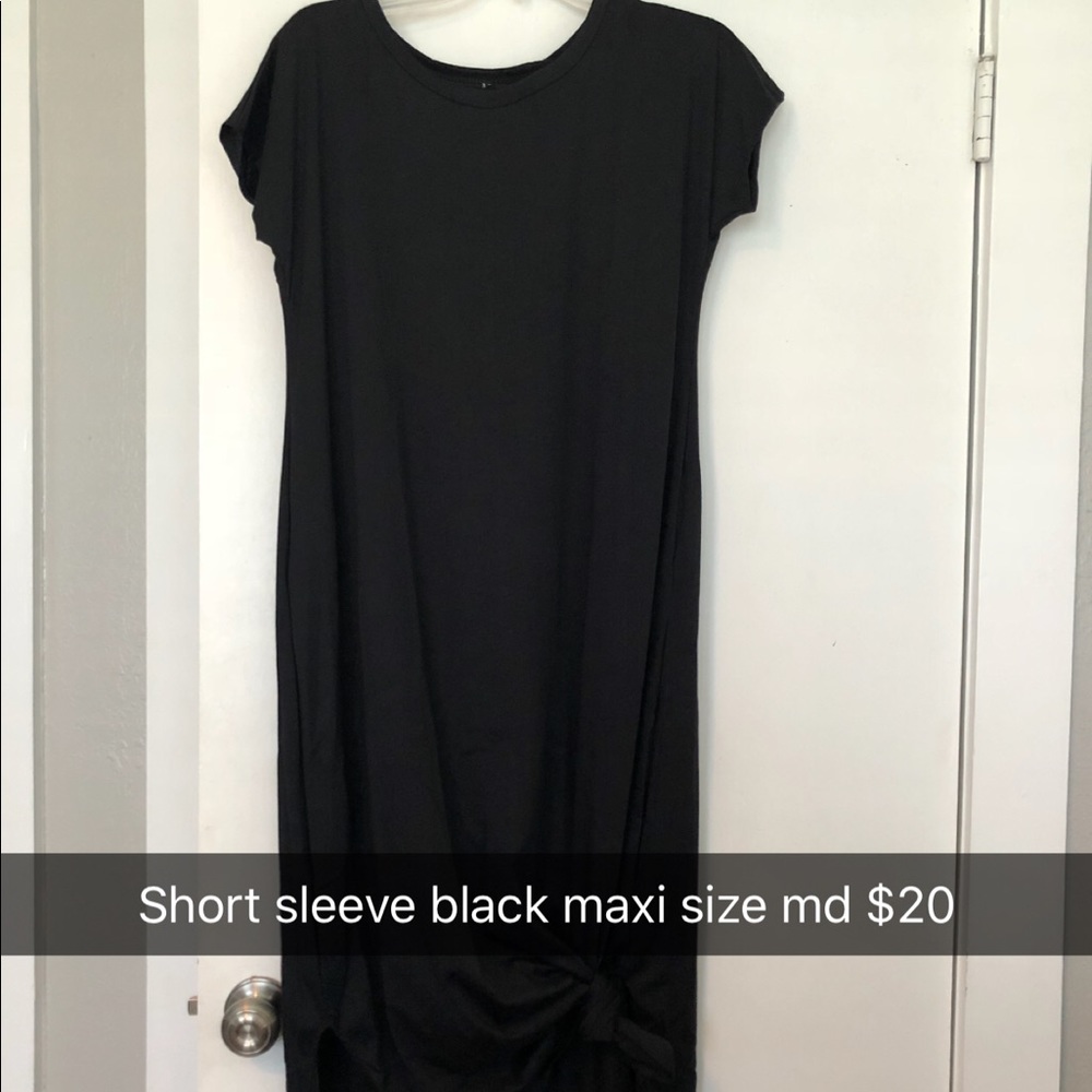 Short sleeve maxi